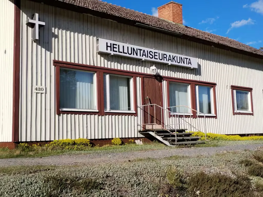 Kurjenkylän Helluntaiseurakunnan rakennus